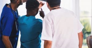 Bandeira de Broadrick é utilizada para determinar plano oclusal